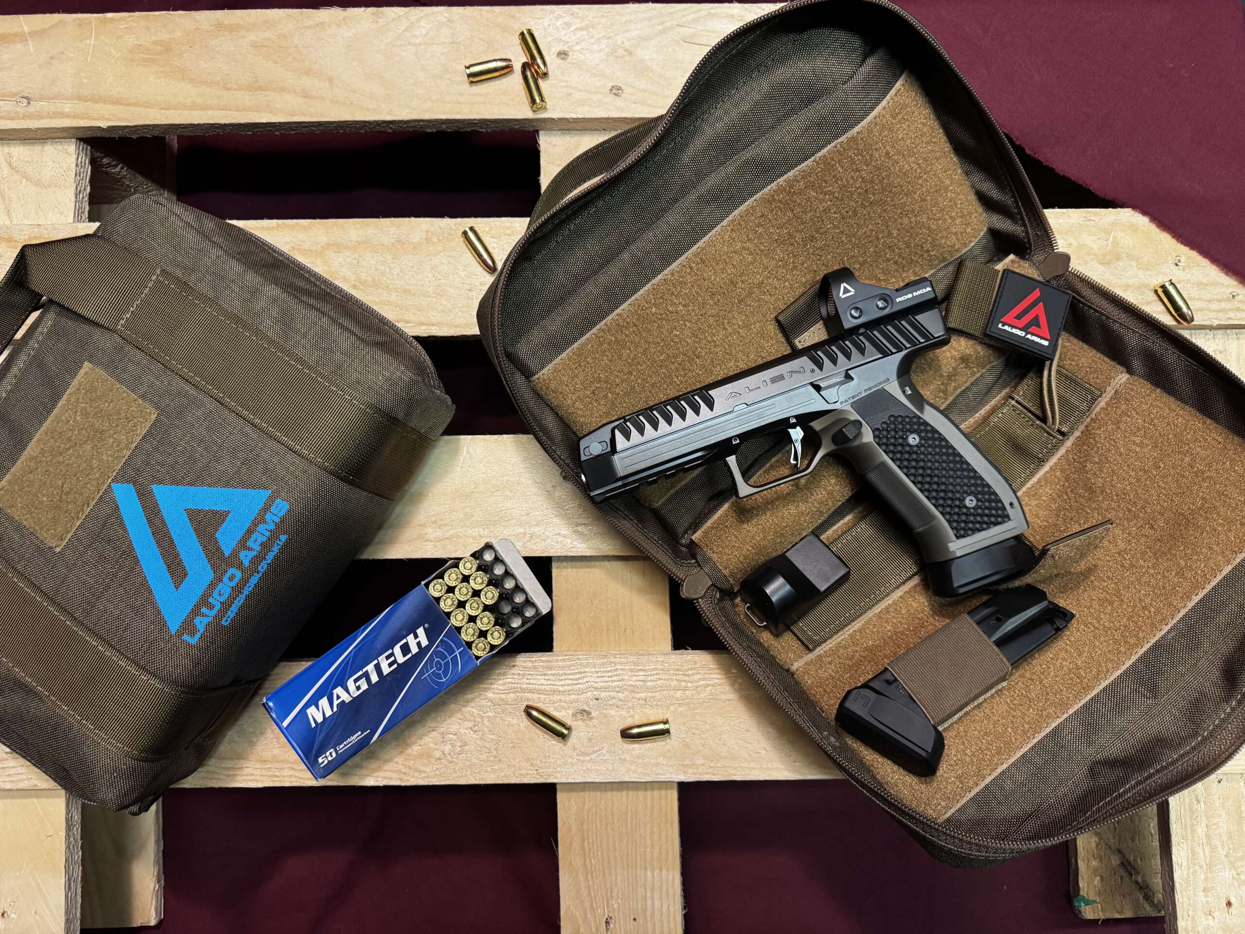 PISTOLET LAUGO ARMS ALIEN OPTIC KIT