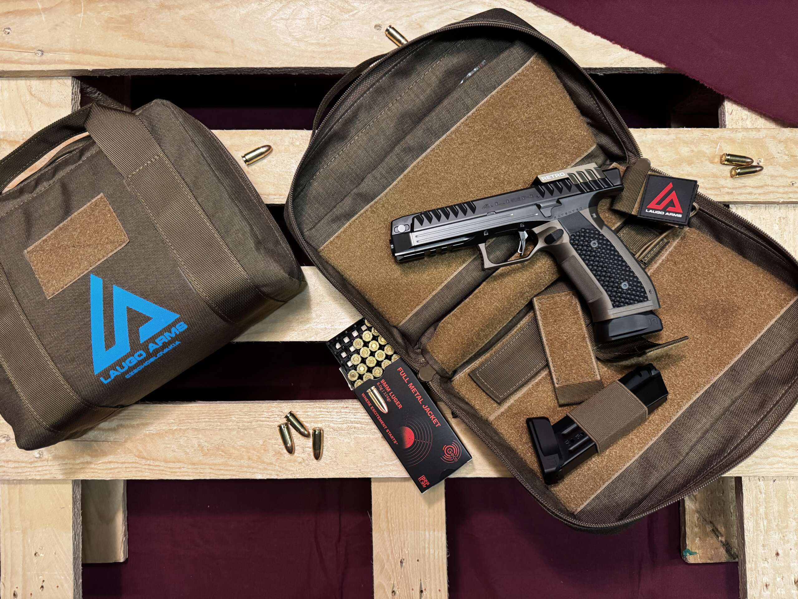 PISTOLET LAUGO ARMS ALIEN RETRO KIT