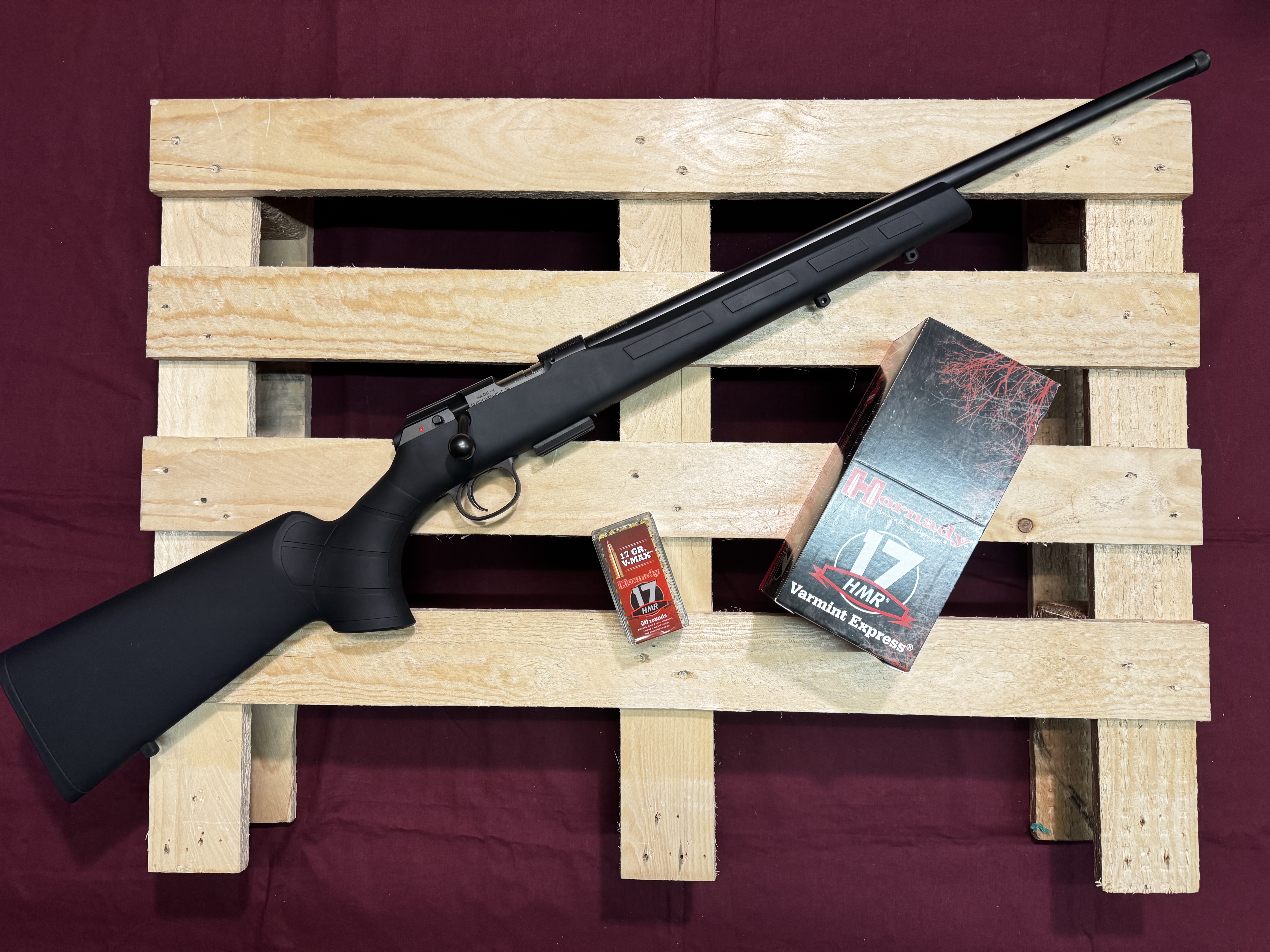 CARABINE CZ 457 SYNTHETIQUE