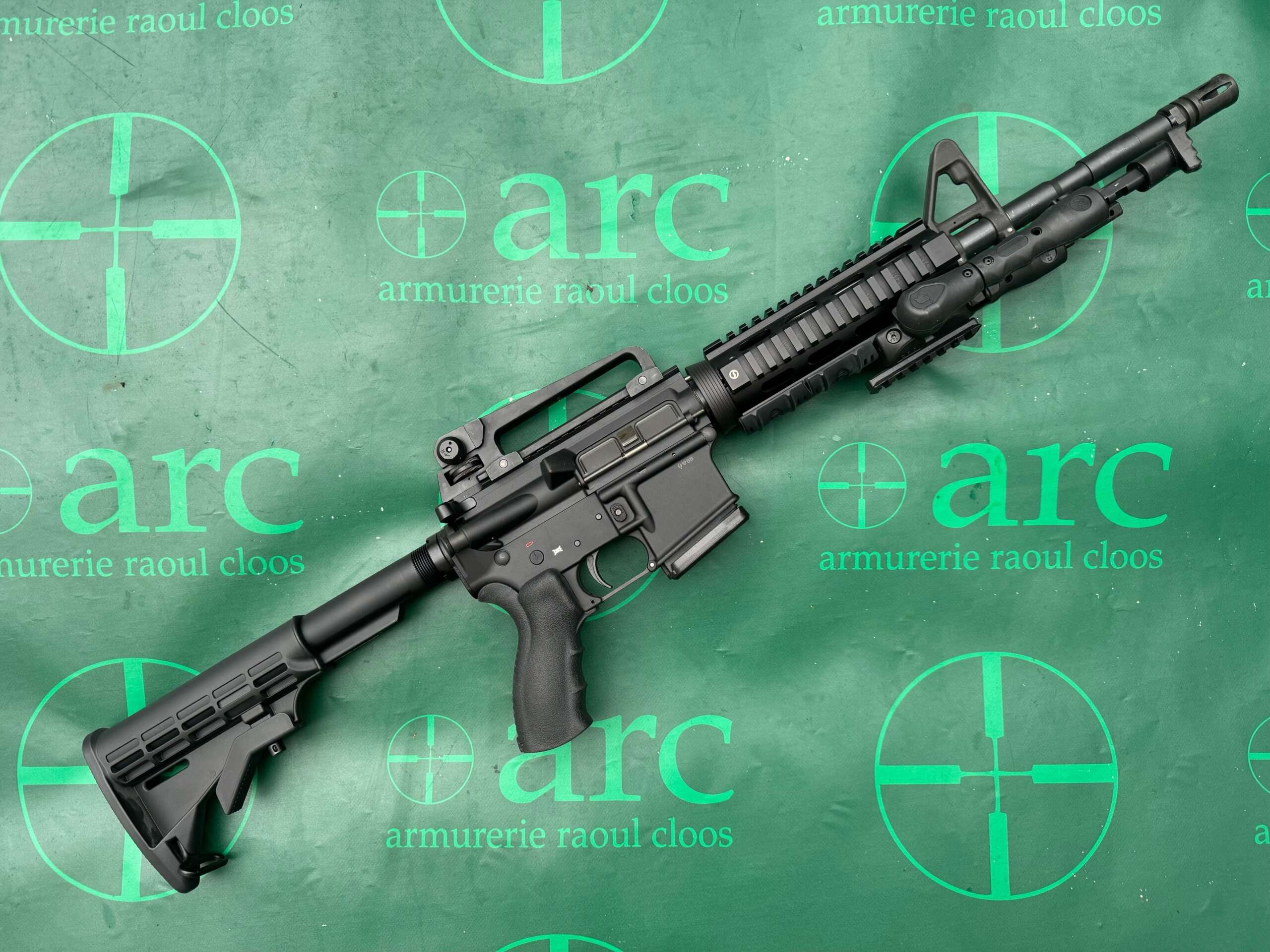 CARABINE SCHMEISSER AR-15 M4