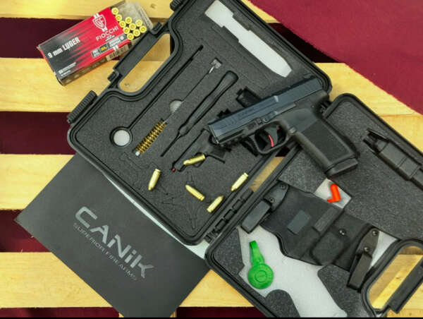 PISTOLET CANIK METE MC9L