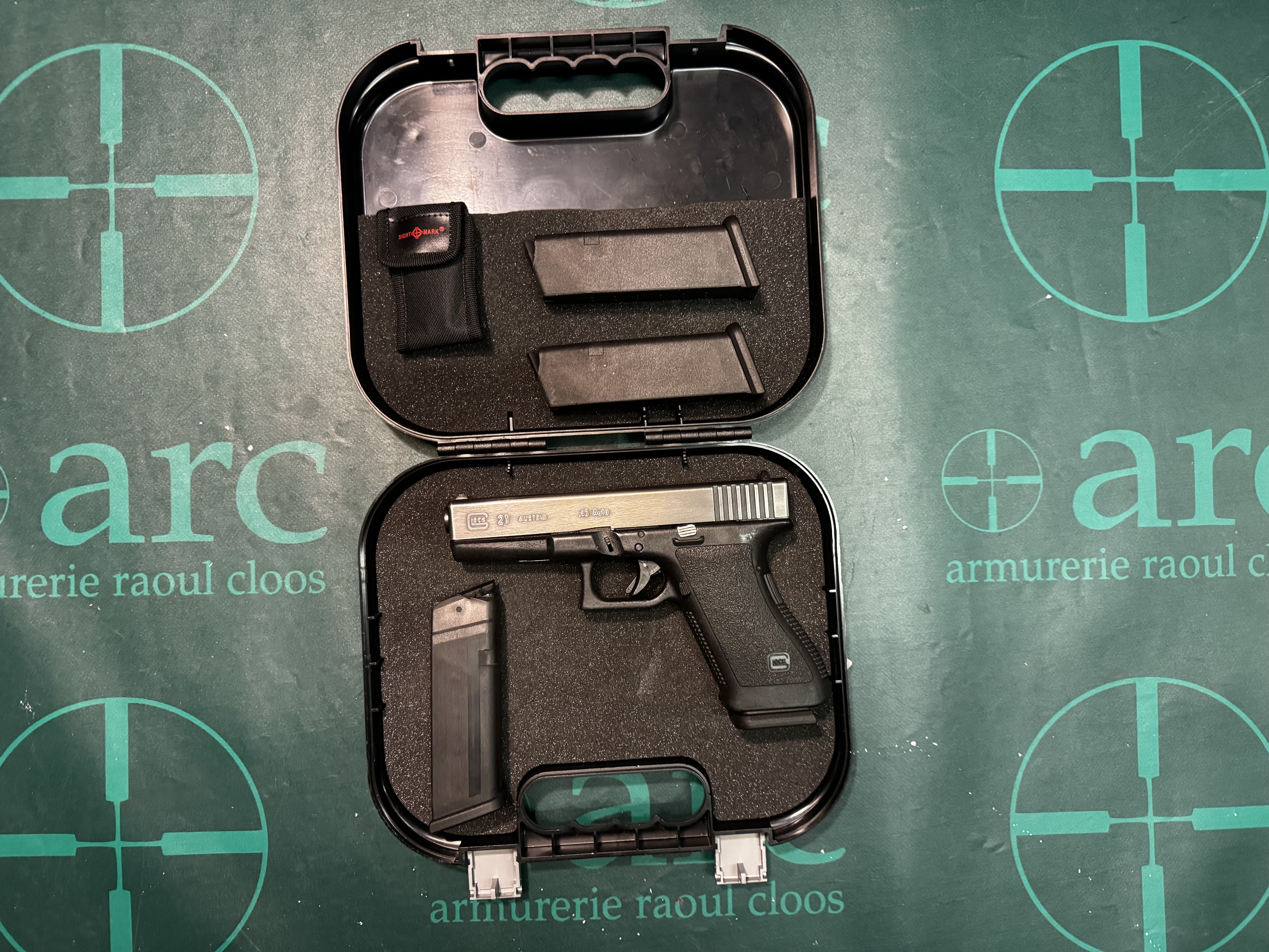 PISTOLET GLOCK 21