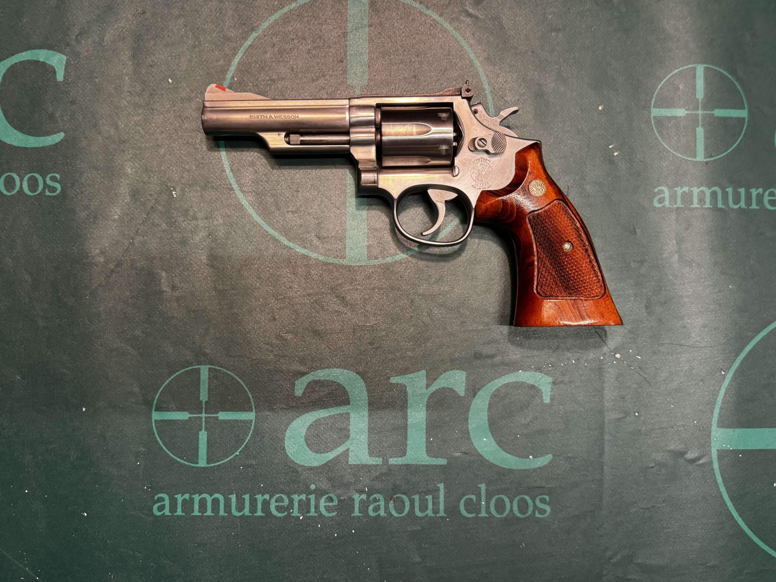 REVOLVER SMITH&WESSON 66-2