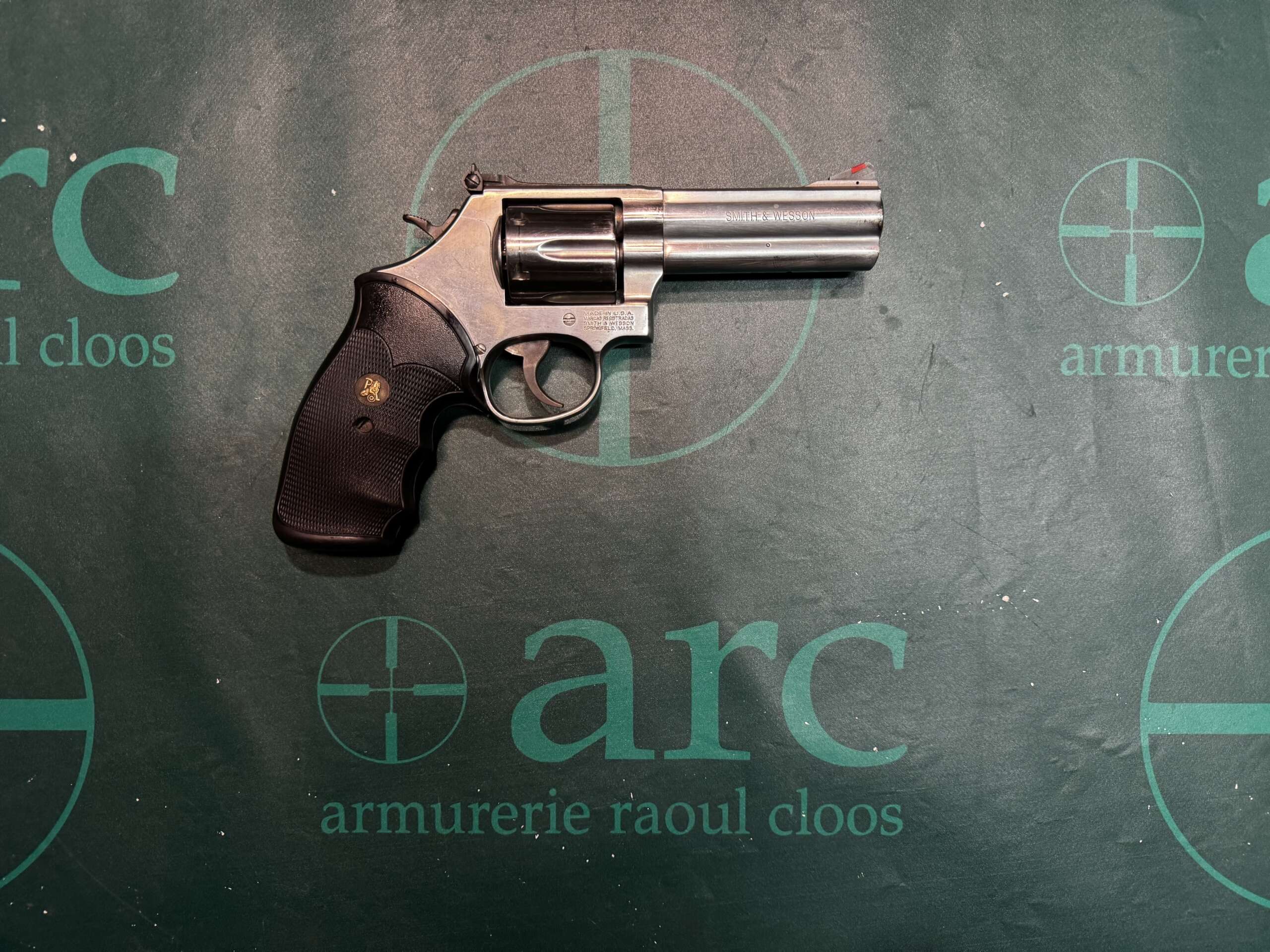 REVOLVER SMITH&WESSON 686-6