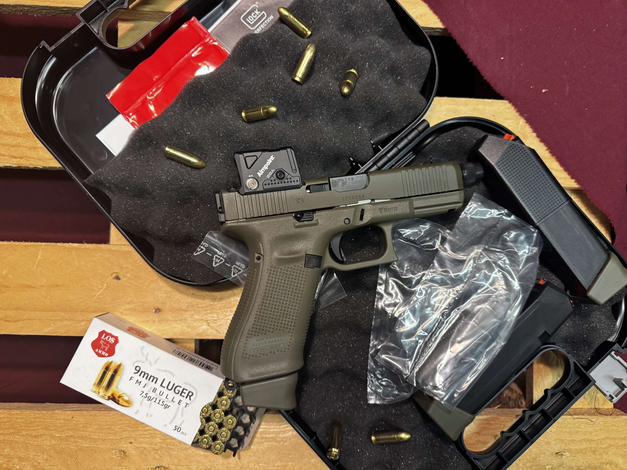 PISTOLET GLOCK 45 COA COMBO AIMPOINT HUNTER EDITION