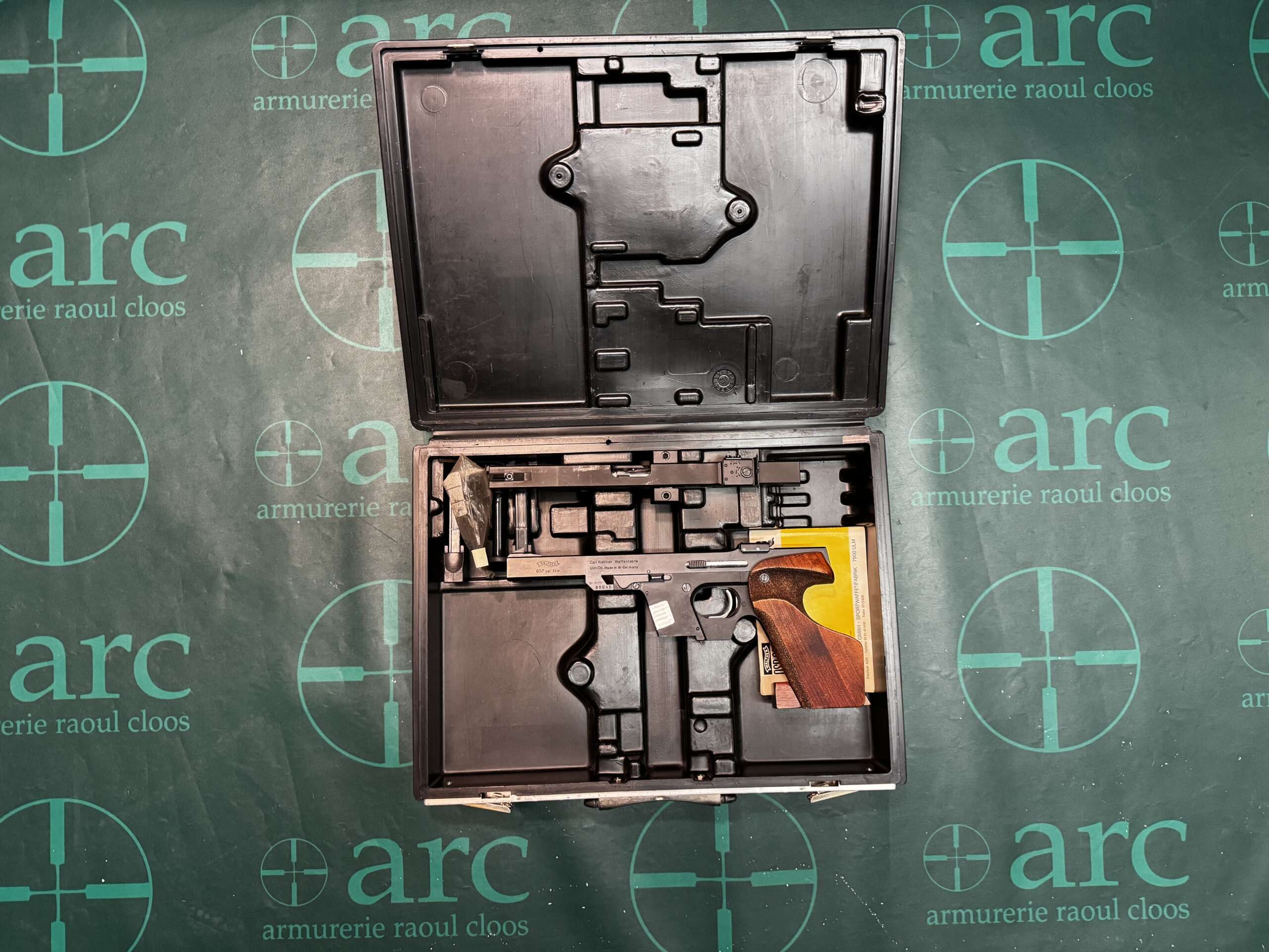 PISTOLET WALTHER GSP + CONVERSION WALTHER GSP .32S&W