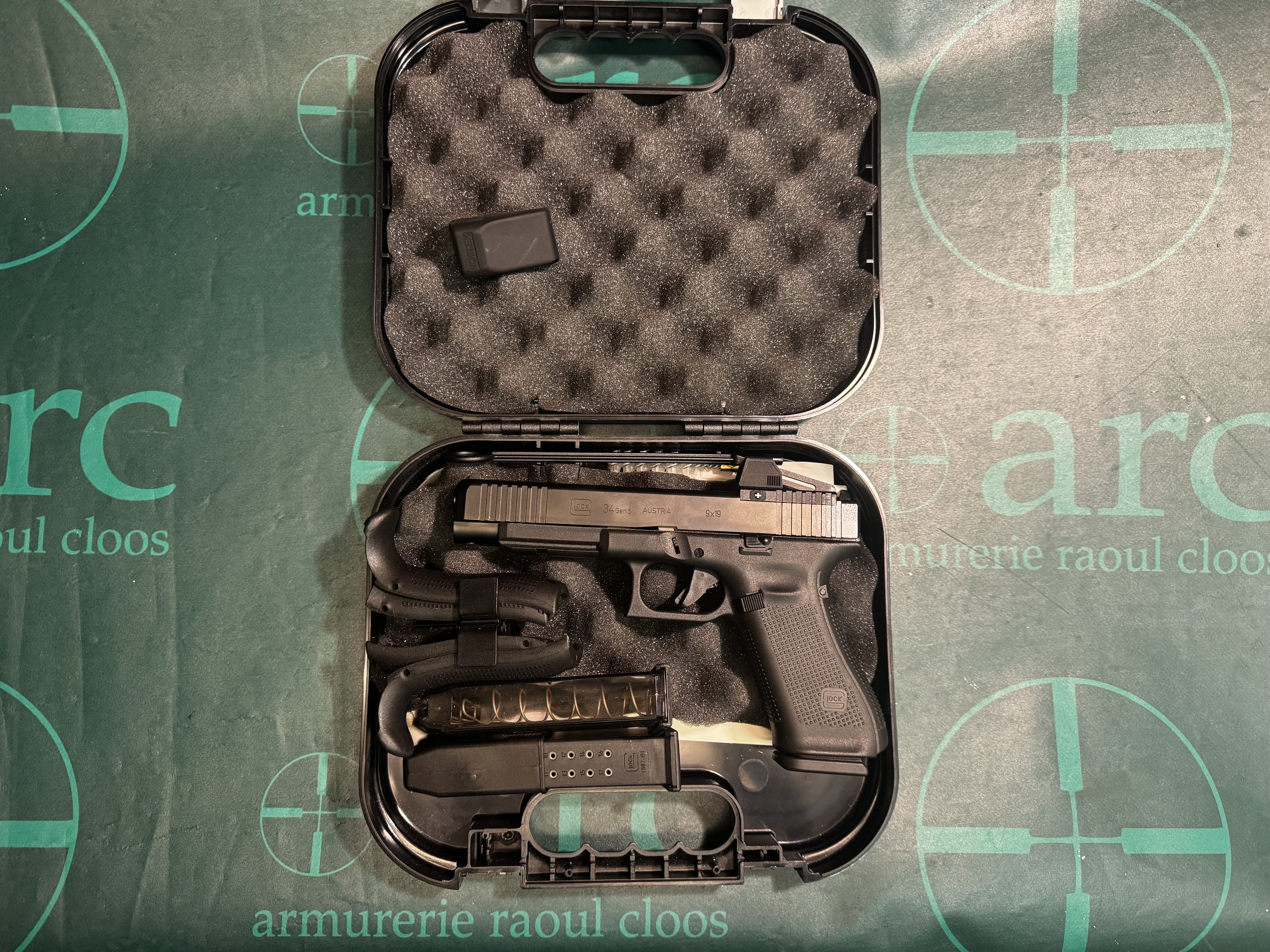 PISTOLET GLOCK 34 MOS + POINT ROUGE NOBLEX
