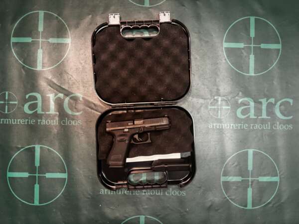 PISTOLET GLOCK 44