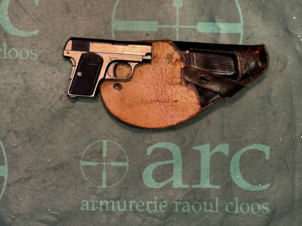 PISTOLET FN BABY